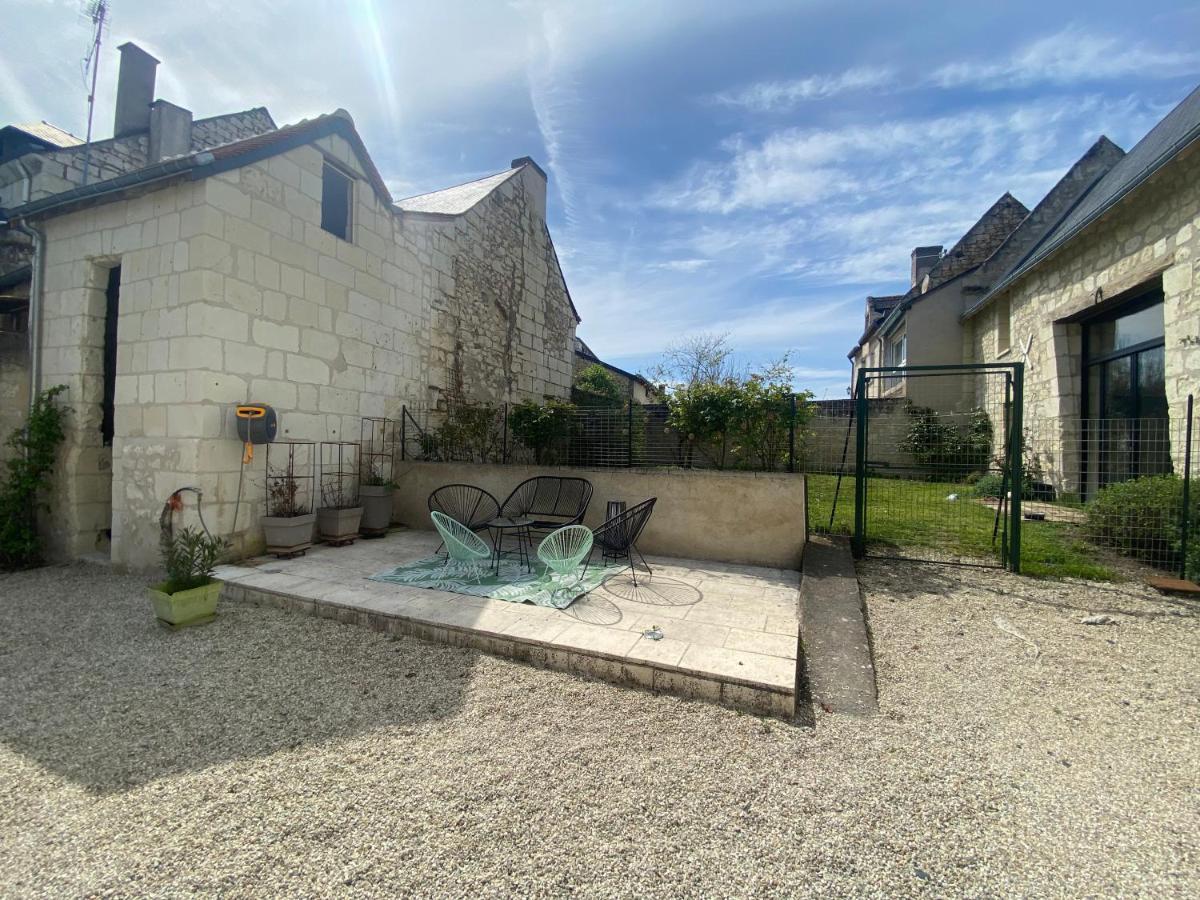 Studio Indre Climatise, La Halte De Cuze, Aux Abords De La Loire A Velo Huismes Luaran gambar